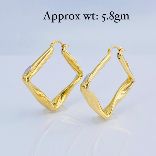 18K Gold Triangle Earrings